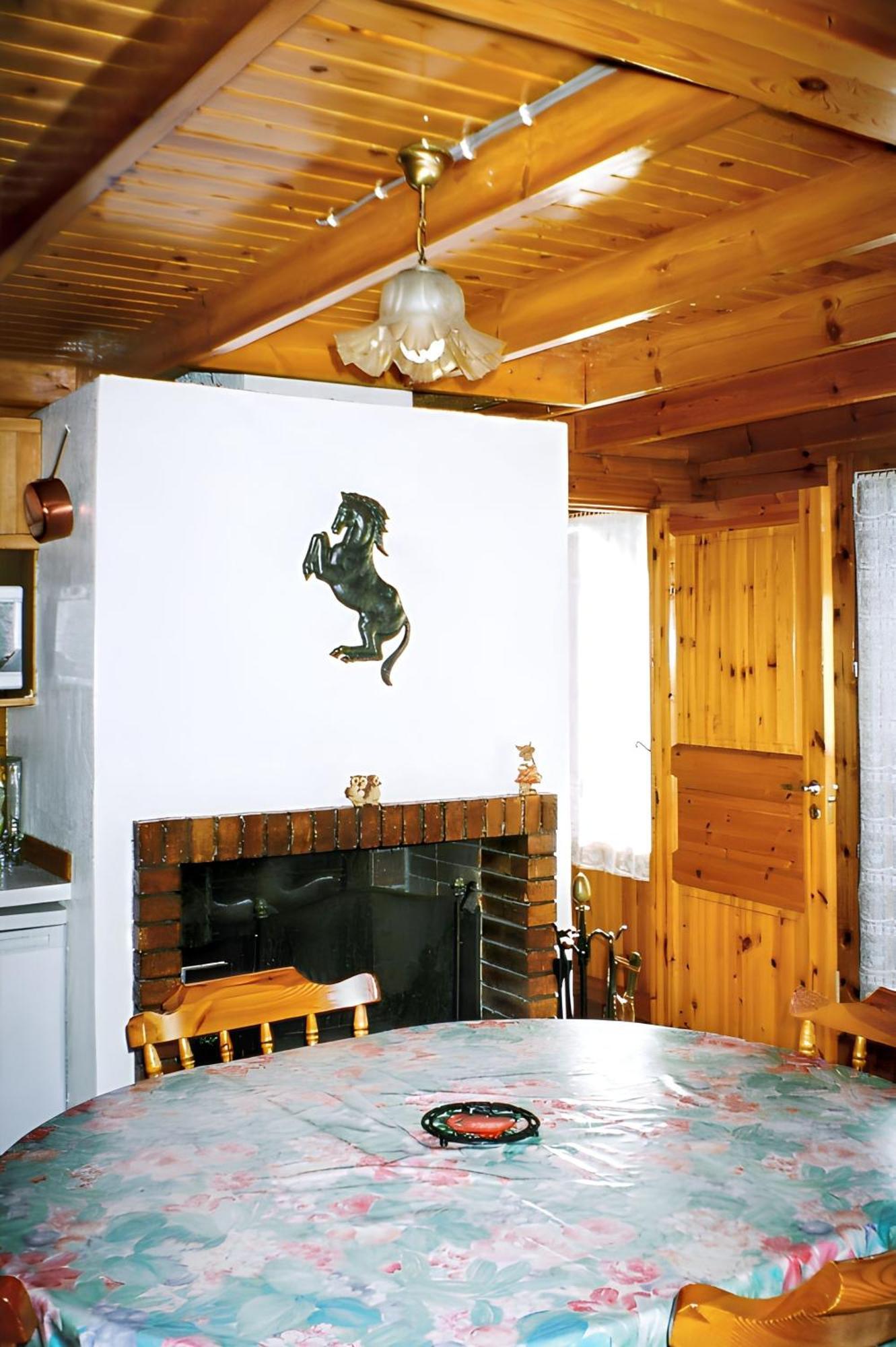 Chalet Cosy A Sixt-Fer-A-Cheval Avec Vue Sur La Montagne Exterior photo